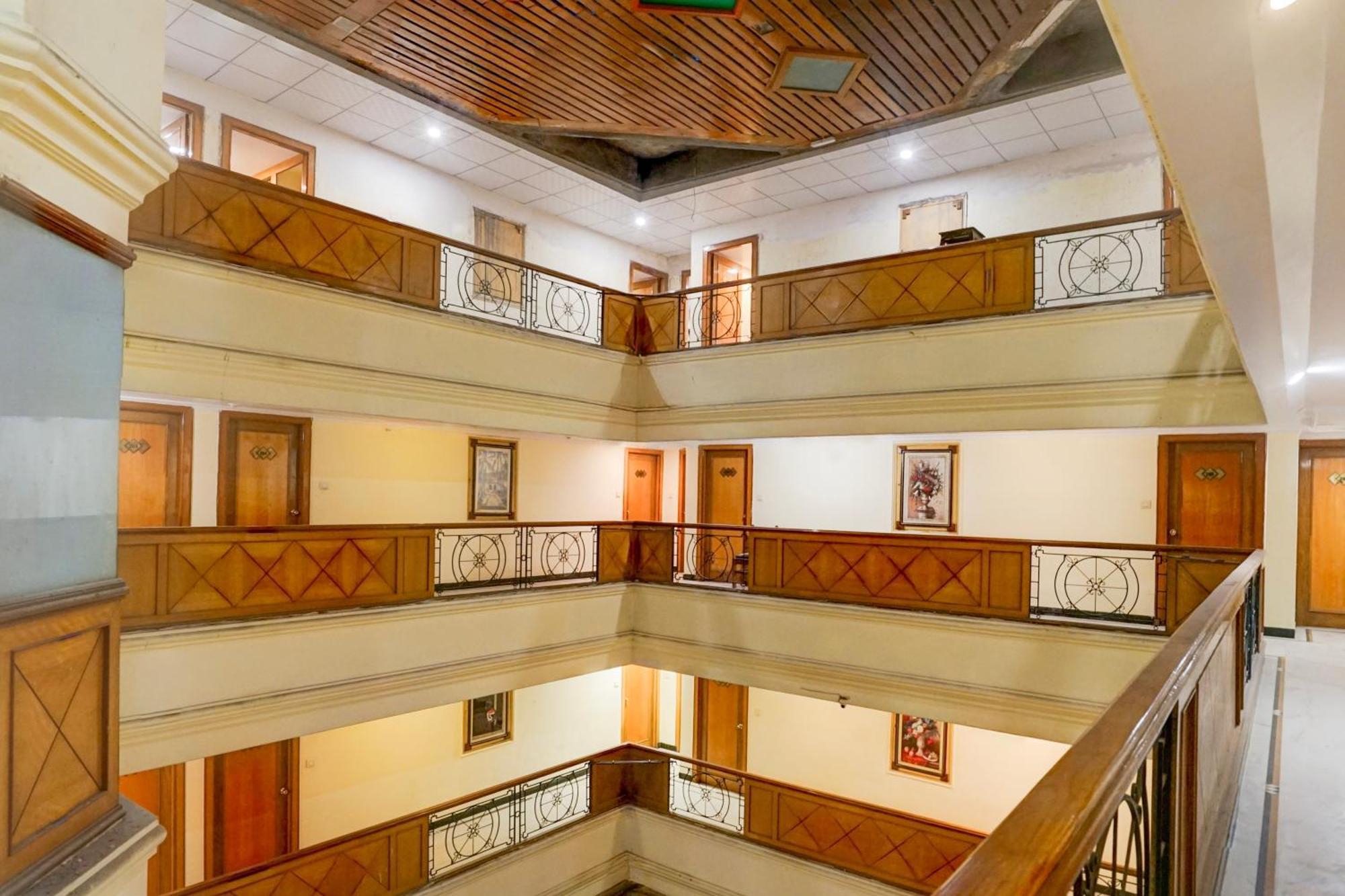 Super Townhouse Subhash Nagar Formerly Royal Palazzo Jaipur Exterior photo